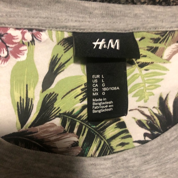 Size L H&M t-shirt - Picture 4 of 4